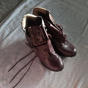 Brown Combat Moto Boots with Fleece Lining